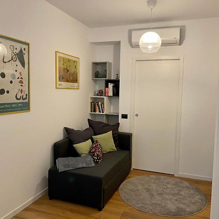 Casa Motti, Accogliente Appartamento Ristrutturato In Repubblica Milan Luaran gambar