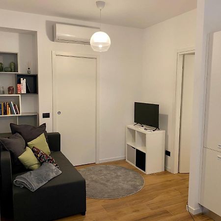 Casa Motti, Accogliente Appartamento Ristrutturato In Repubblica Milan Luaran gambar