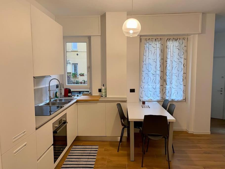 Casa Motti, Accogliente Appartamento Ristrutturato In Repubblica Milan Luaran gambar
