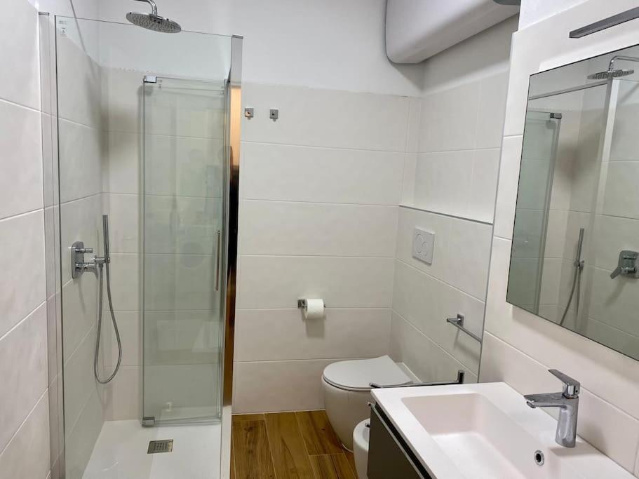 Casa Motti, Accogliente Appartamento Ristrutturato In Repubblica Milan Luaran gambar